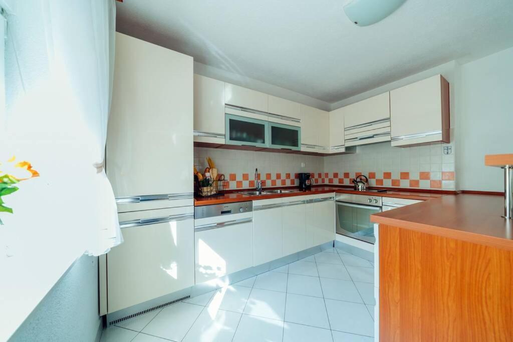 Villa Hope Zmijavci Екстер'єр фото